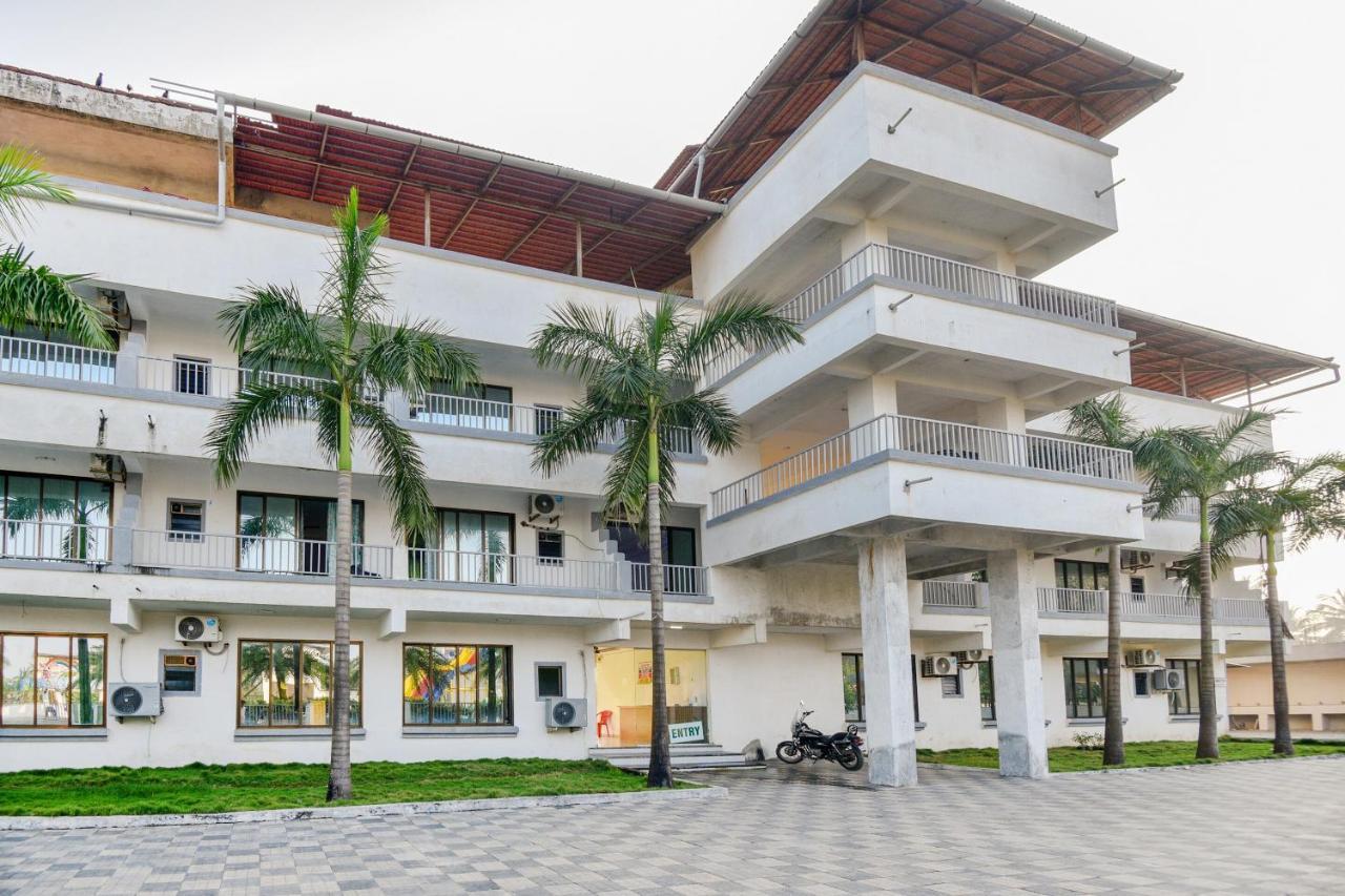 Arnalapada Collection O 75303 Rajodi Beach Resort מראה חיצוני תמונה